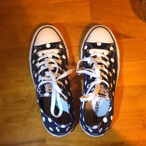 Women’s Size 7 US Navy Polka Dot Converses